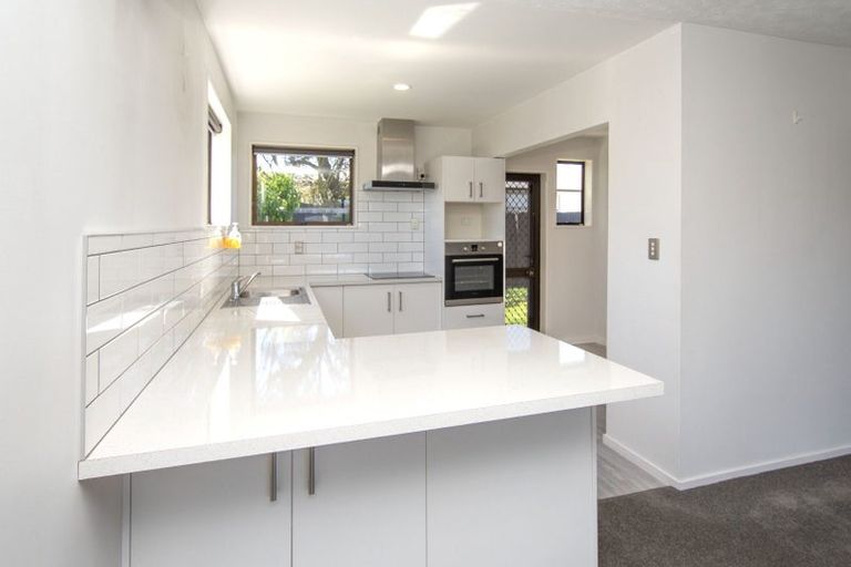 Photo of property in 1/64 Manurere Street, Hei Hei, Christchurch, 8042