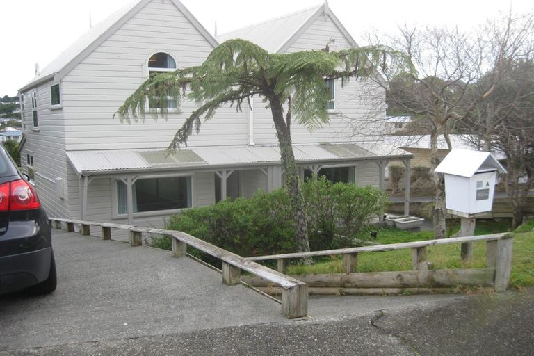 Photo of property in 30a Cypress Drive, Maungaraki, Lower Hutt, 5010