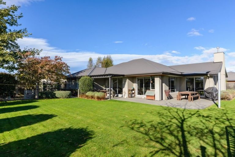Photo of property in 25 Clearwater Place, Mayfield, Blenheim, 7201