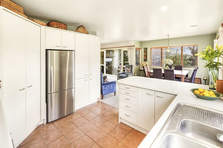 Photo of property in 67 Rototuna Road, Rototuna, Hamilton, 3210