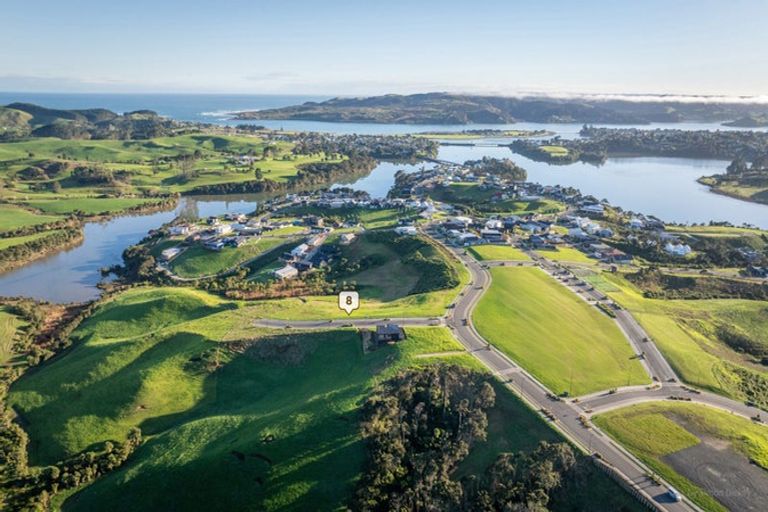 Photo of property in 8 Rereahu Street, Raglan, 3225