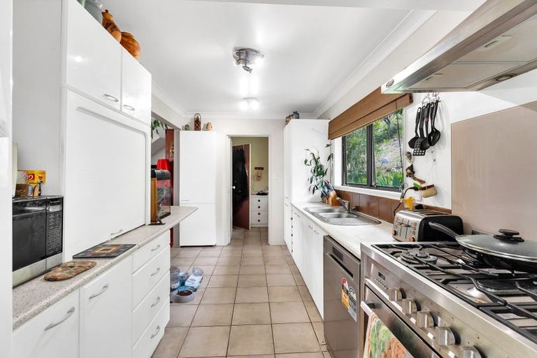 Photo of property in 27 Windsor Drive, Tairua, 3508