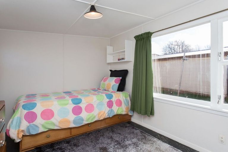 Photo of property in 121 Marshland Road, Shirley, Christchurch, 8061