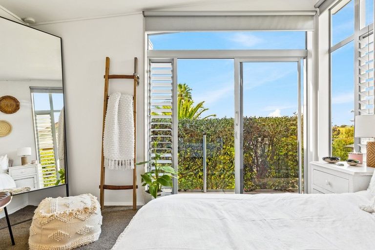 Photo of property in 17 Javelin Close, Gulf Harbour, Whangaparaoa, 0930