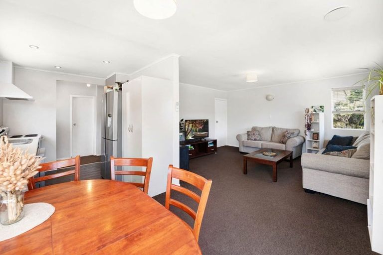 Photo of property in 36 Kingsley Street, Stokes Valley, Lower Hutt, 5019