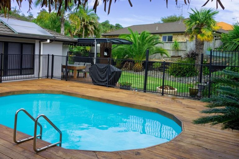 Photo of property in 21 Hawk Place, Welcome Bay, Tauranga, 3112