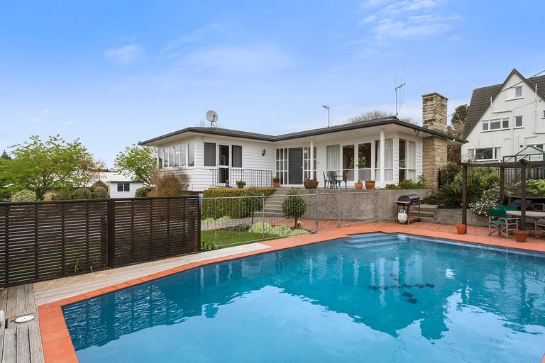 Photo of property in 4 Golf Road, Te Awamutu, 3800