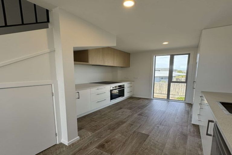 Photo of property in 5/246 Marine Parade, New Brighton, Christchurch, 8061