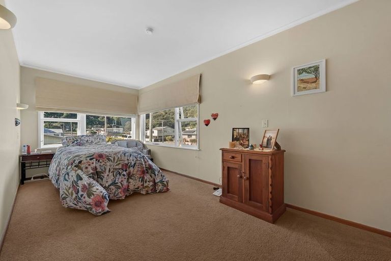Photo of property in 22 Aputa Avenue, Te Puru, Thames, 3575