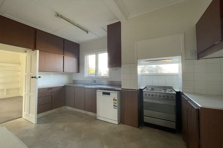 Photo of property in 200 Hurstmere Road, Takapuna, Auckland, 0622