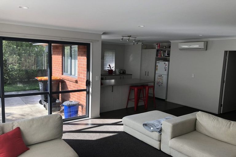 Photo of property in 110b Church Street, West End, Palmerston North, 4412