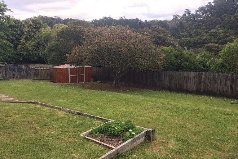 Photo of property in 12 Glendawn Place, Bayview, Auckland, 0629