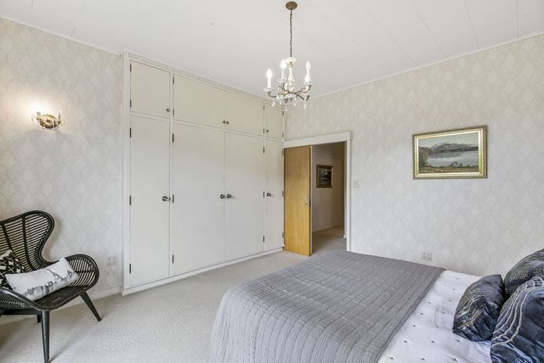 Photo of property in 8 Aplin Terrace, Ngaio, Wellington, 6035