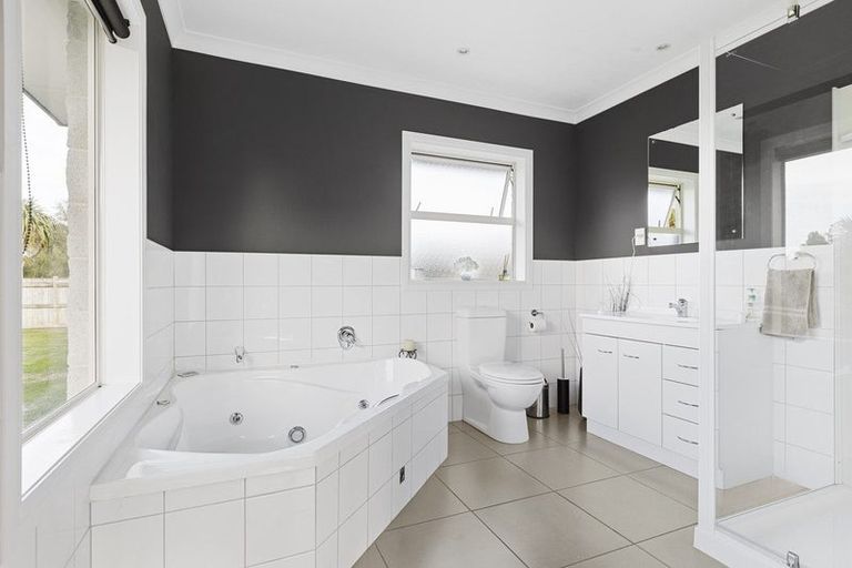 Photo of property in 20 William Donald Drive, Solway, Masterton, 5810