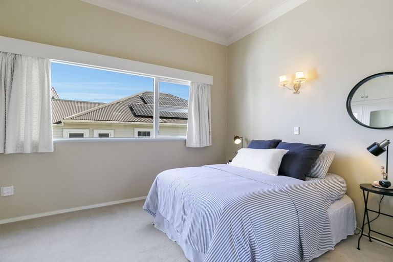 Photo of property in 198 Karori Road, Karori, Wellington, 6012