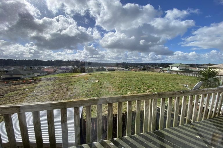 Photo of property in 38d Hetherington Road, Ranui, Auckland, 0612