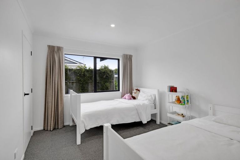 Photo of property in 603a Haowhenua Place, Hawera, 4674