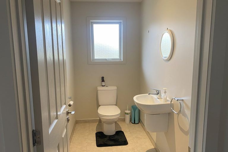 Photo of property in 16 Aronui Road, Bridge Hill, Alexandra, 9320