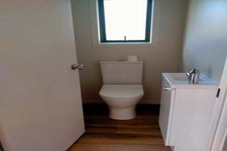 Photo of property in 28 Shoemaker Road, Waipu, 0510