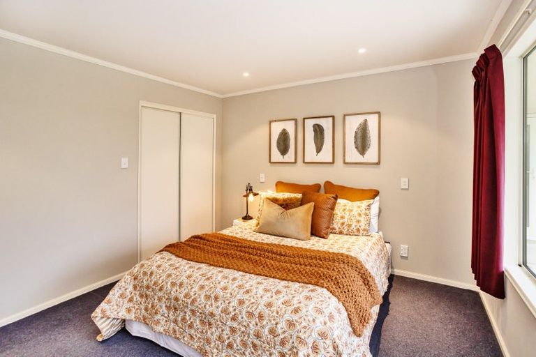 Photo of property in 22 Raeburn Avenue, Otatara, Invercargill, 9879