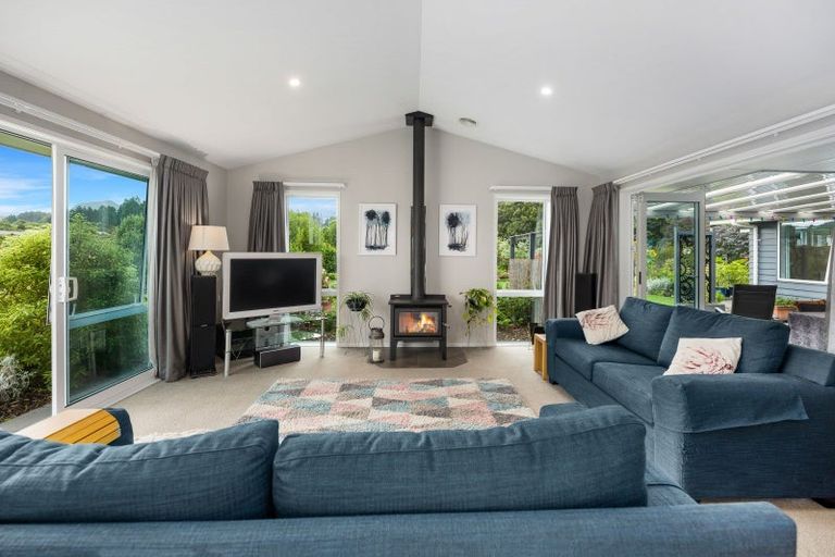 Photo of property in 26 Lacebark Drive, Kinloch, Taupo, 3377