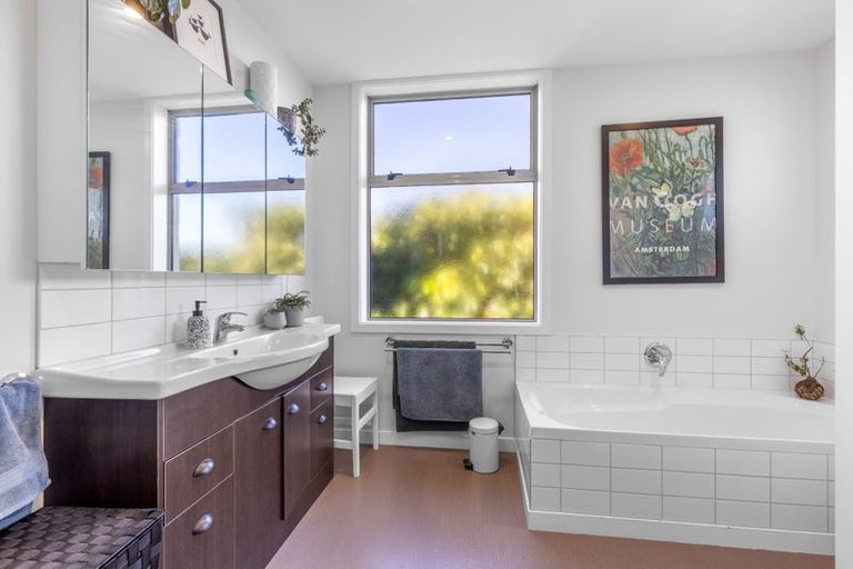 Photo of property in 1 Chelmsford Street, Windsor, Invercargill, 9810