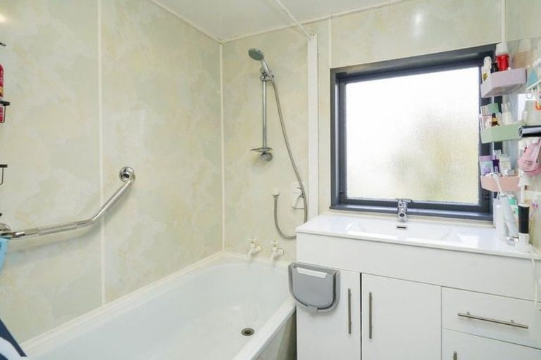 Photo of property in 15 Lauder Crescent, Heidelberg, Invercargill, 9812