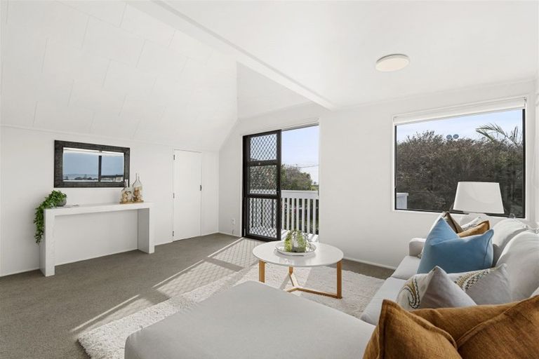 Photo of property in 29 Layton Road, Manly, Whangaparaoa, 0930