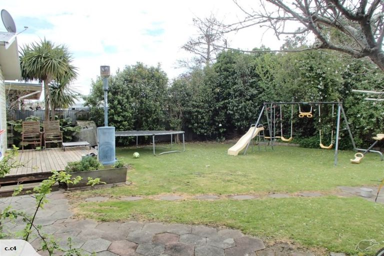 Photo of property in 43 Durie Street, Durie Hill, Whanganui, 4500