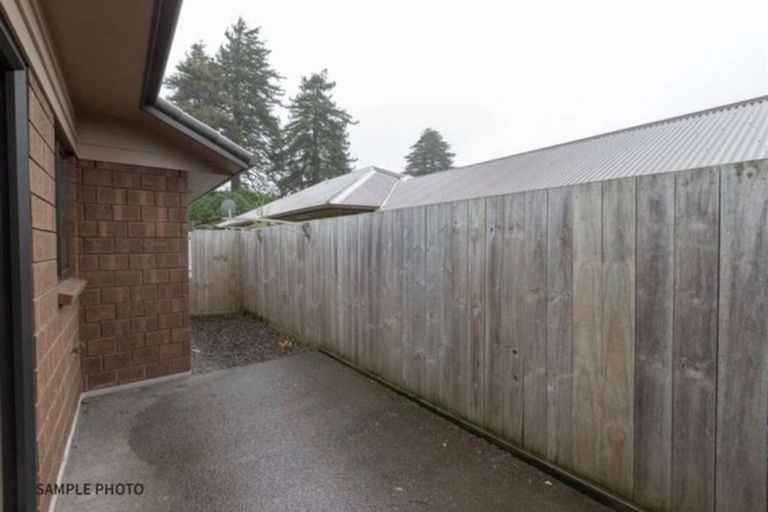 Photo of property in 4/108 Old Farm Road, Hamilton East, Hamilton, 3216