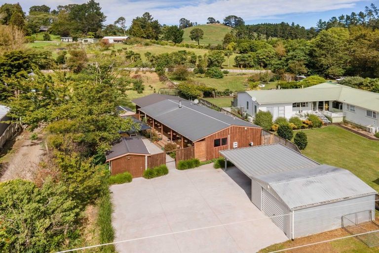Photo of property in 92 Barry Road, Waihi, 3610