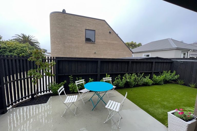 Photo of property in 2/20 Dickens Street, Addington, Christchurch, 8024