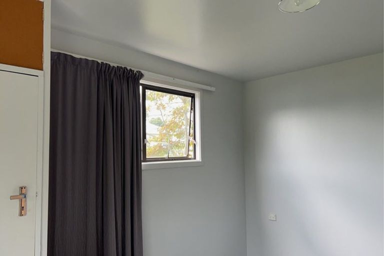 Photo of property in 129 Peel Street, Westport, 7825