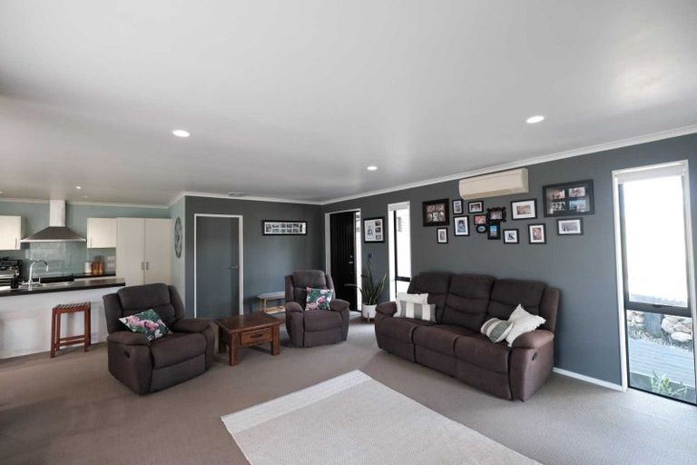 Photo of property in 51 Pompallier Estate Drive, Maunu, Whangarei, 0110