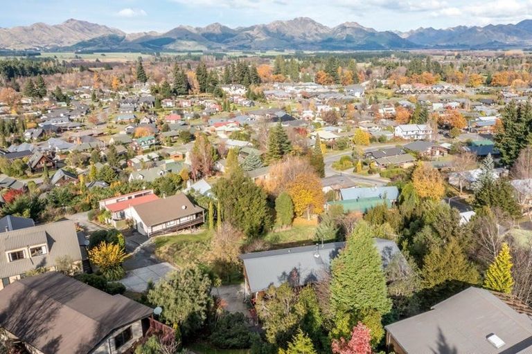 Photo of property in 16 Chalet Crescent, Hanmer Springs, 7334