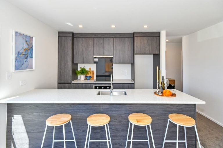 Photo of property in 11 Poutawa Lane, Clarks Beach, 2122