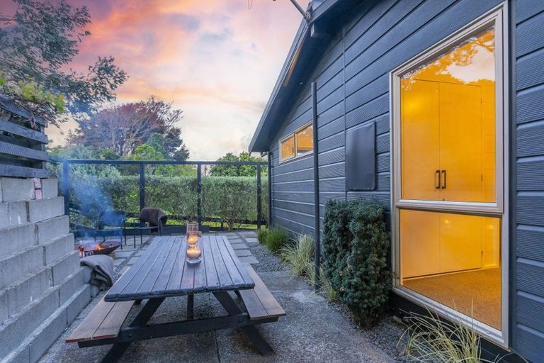 Photo of property in 19 Renown Road, Raumati South, Paraparaumu, 5032