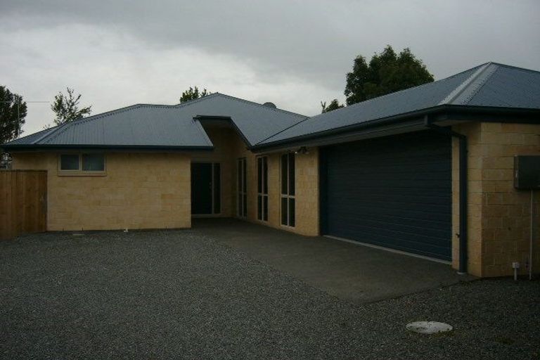 Photo of property in 23a Bethel Crescent, Bishopdale, Christchurch, 8053