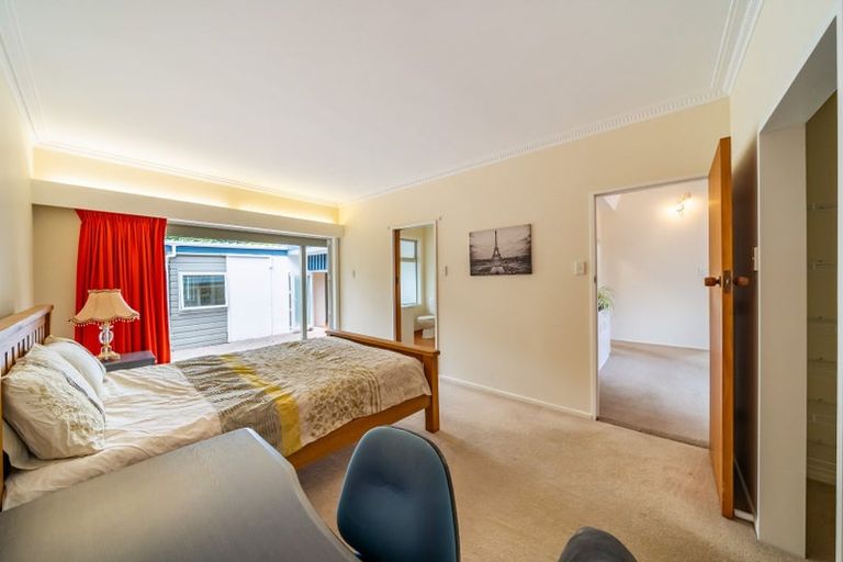 Photo of property in 76a Wai-iti Crescent, Woburn, Lower Hutt, 5010