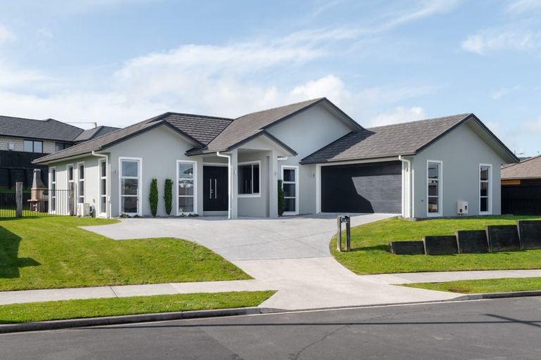 Photo of property in 4 Glaisdale Crescent, Flagstaff, Hamilton, 3210