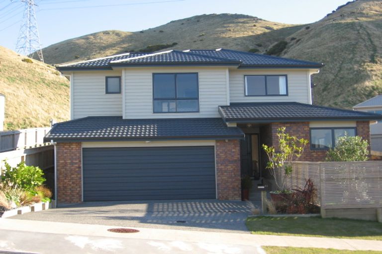 Photo of property in 66a Erlestoke Crescent, Churton Park, Wellington, 6037
