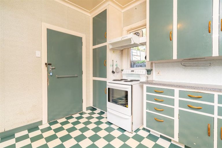 Photo of property in 24 Walton Street, Kaikorai, Dunedin, 9010