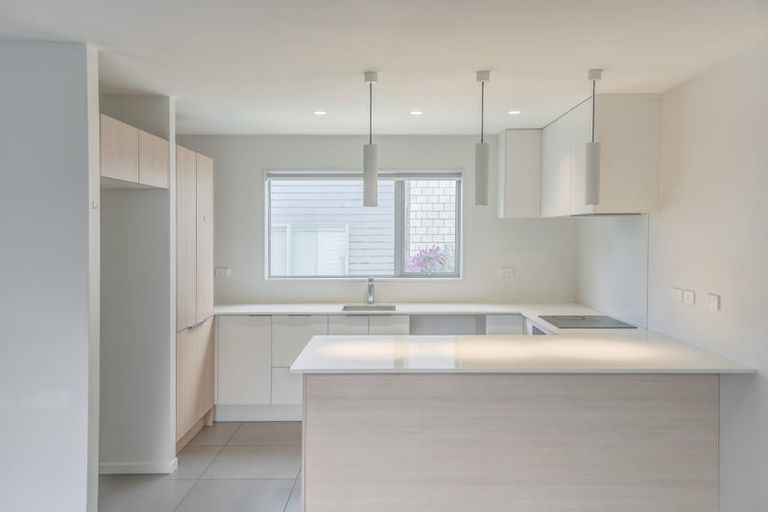 Photo of property in 169c Wallace Road, Mangere Bridge, Auckland, 2022