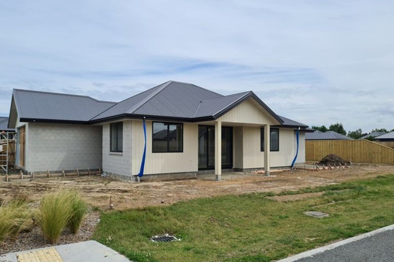 Photo of property in 33 Claremont Crescent, Amberley, 7410