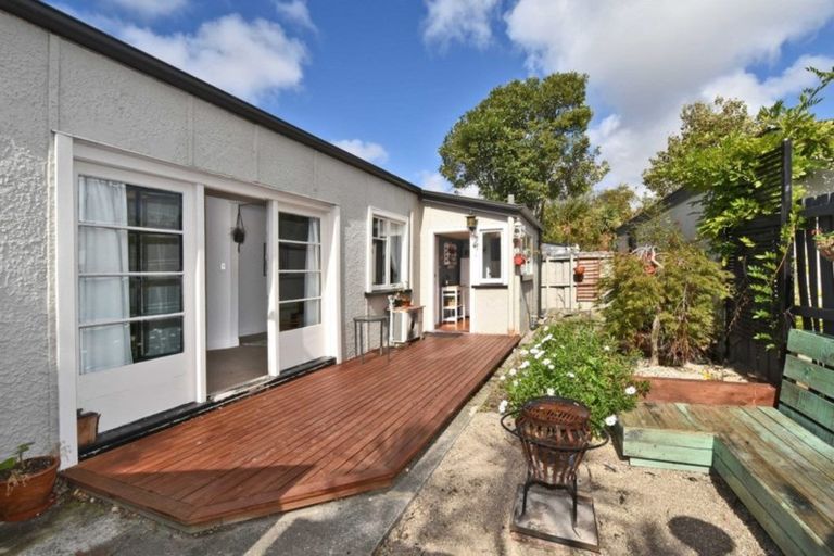 Photo of property in 97 Olliviers Road, Phillipstown, Christchurch, 8011