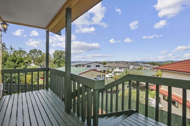 Photo of property in 1/254 Sturges Road, Henderson, Auckland, 0612