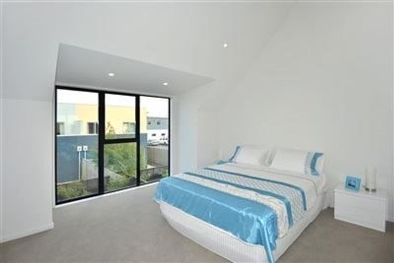 Photo of property in 7/90 Edgeware Road, St Albans, Christchurch, 8014