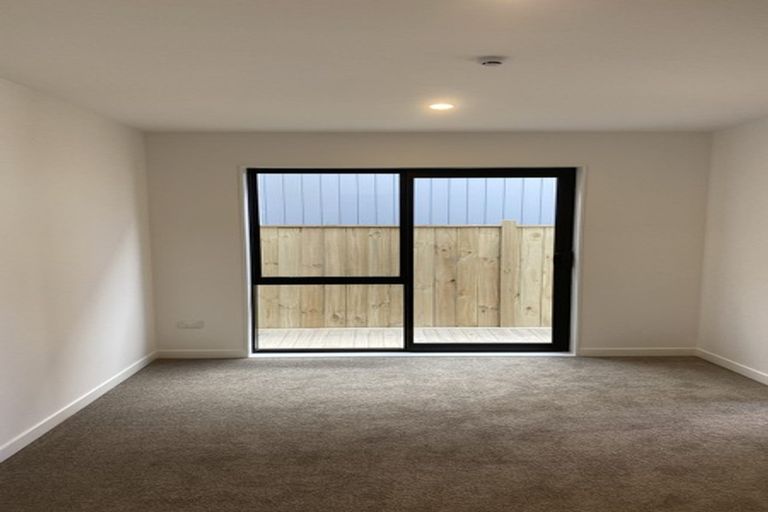 Photo of property in 16 Maika Lane, Birkenhead, Auckland, 0626