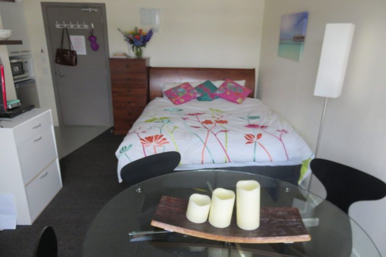 Photo of property in Southern Cross Apartments, 517/35 Abel Smith Street, Te Aro, Wellington, 6011