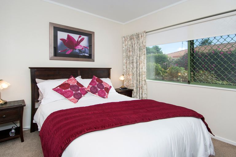 Photo of property in 111 Blake Boulevard, Papamoa Beach, Papamoa, 3118